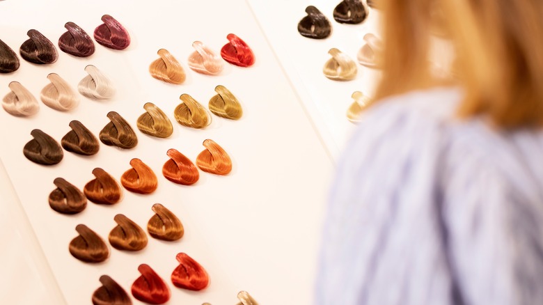 analyzing hair color swatches