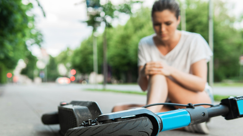 Woman who fell off scooter 