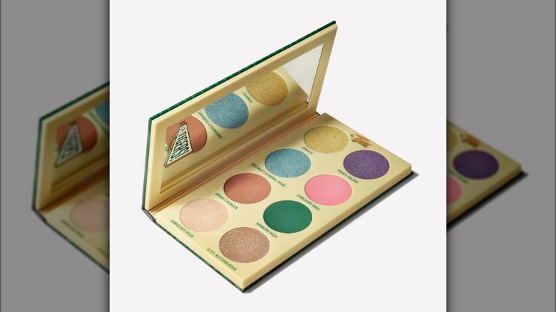 "Stranger Things" makeup palette