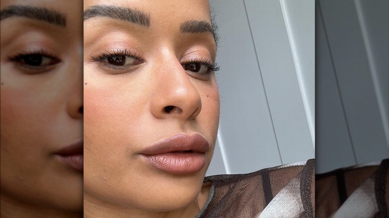 woman with brown lipstick