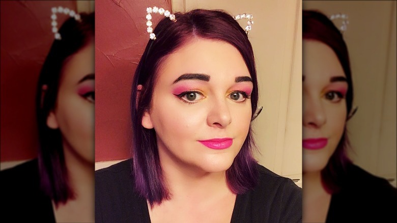 woman with color-changing eyeshadow