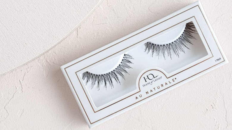 House of Lashes natural falsies