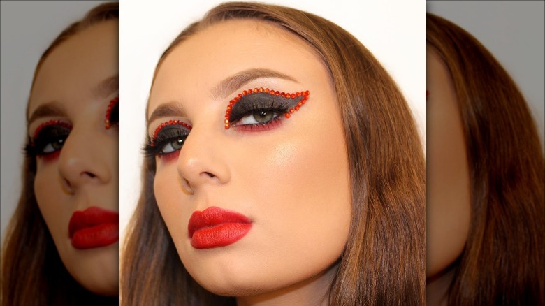 Red makeup look