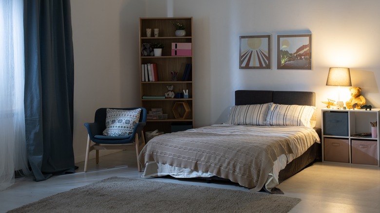 feng shui command position