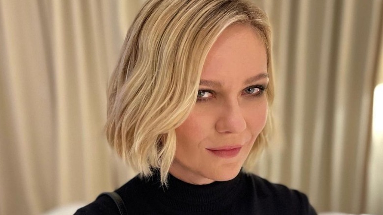 kirsten dunst choppy bob hair 