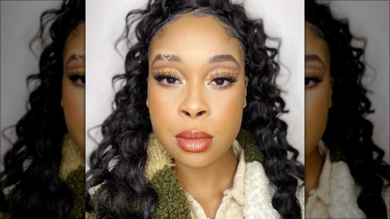 woman with heart brows