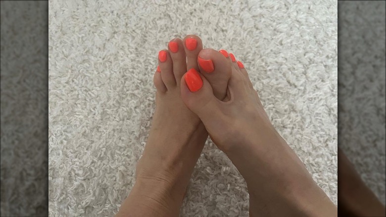 bright orange pedicure