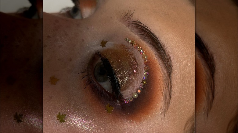An intricate eye look