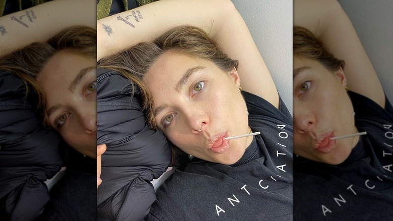 Florence Pugh sucking sucker