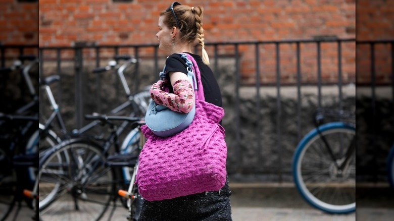 Double bagging trend