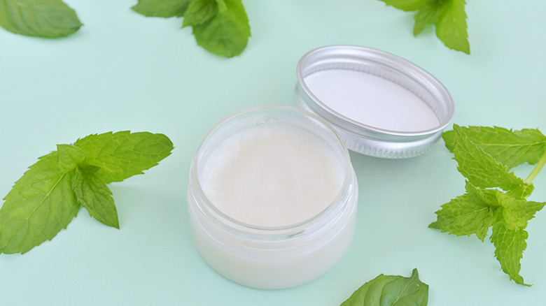 mini jar of DIY lipgloss