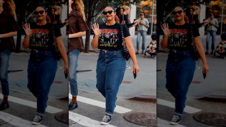 woman in 90s grunge outfit