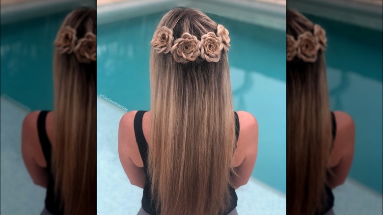 woman with flowers of hair