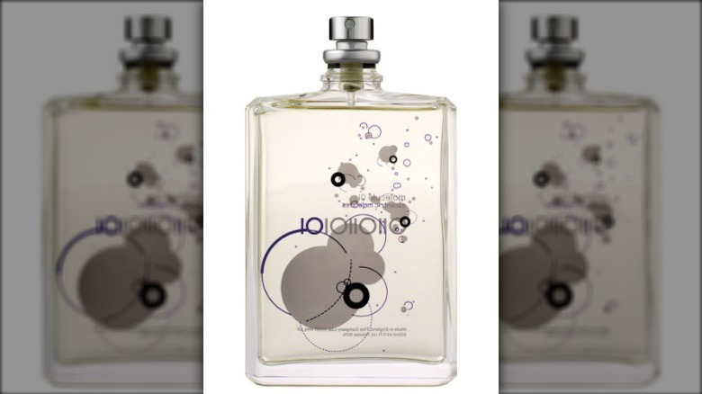 Escentric Molecules perfume