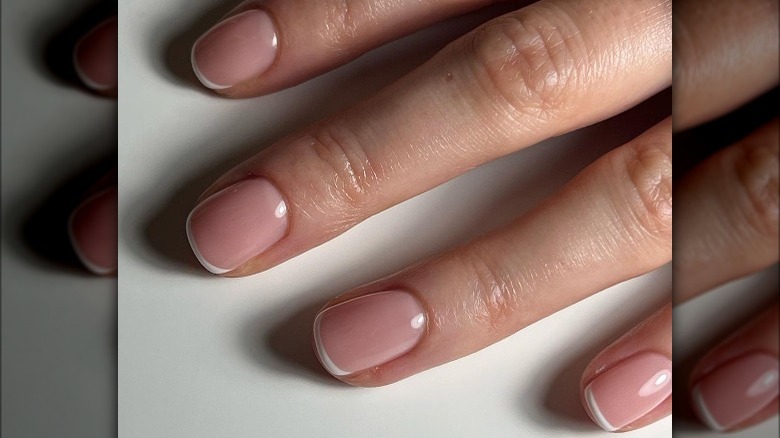 micro french manicure