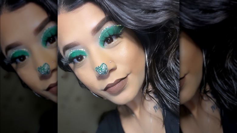 Glitter cut crease eyeshadow