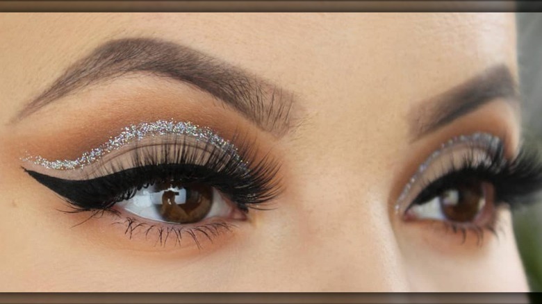 Glitter cut crease eyeshadow