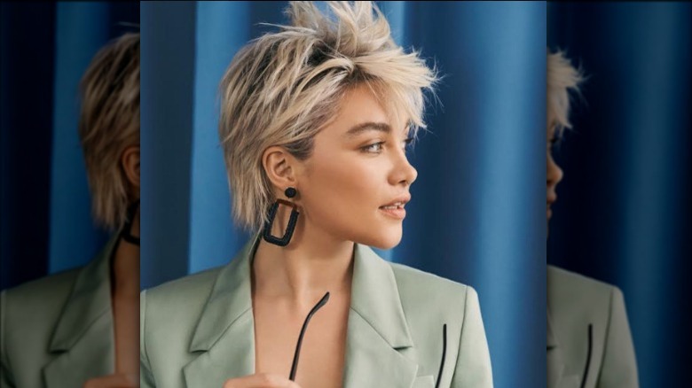 florence pugh short hair