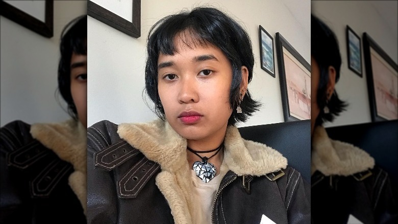 woman with mixie cut