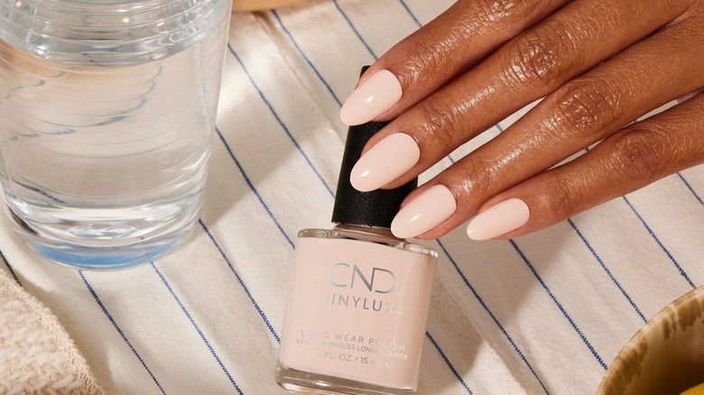 pale pink cnd nail polish