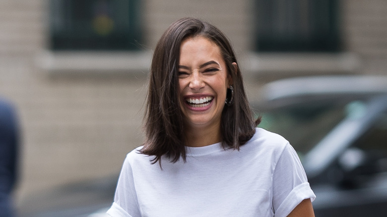 chloe bridges with shoulder length bob