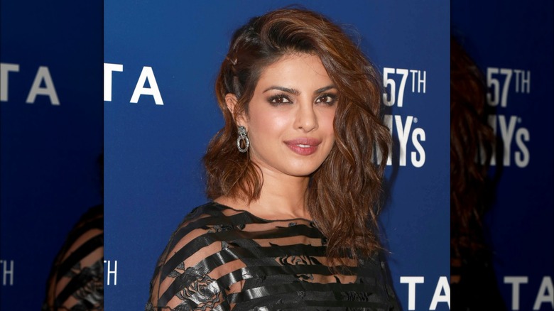 priyanka chopra with side swept textured bob