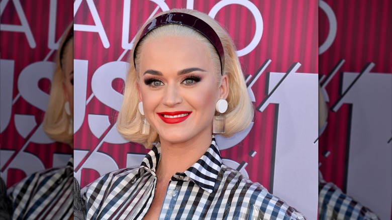 katy perry with french bob