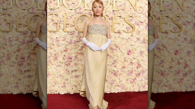 Ariana Grande in a yellow dress at the Golden Globes