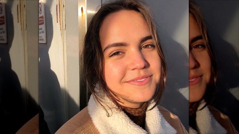 Bailee Madison smiling