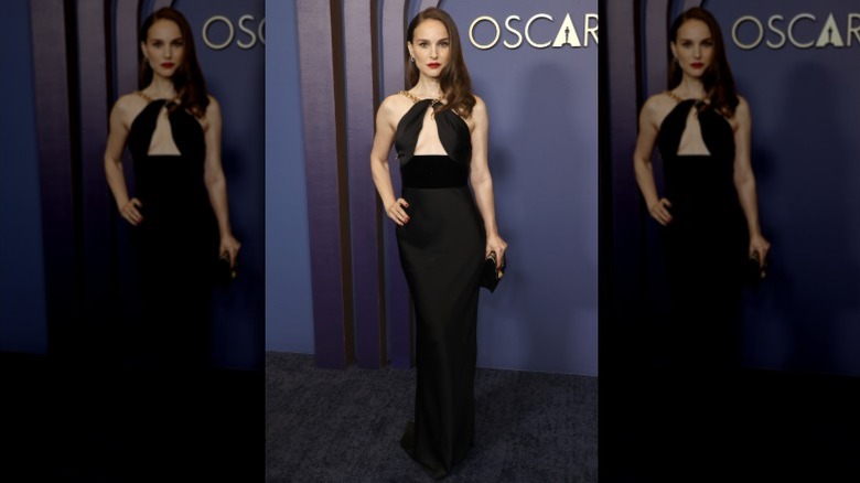 Natalie Portman poses at an Oscars event