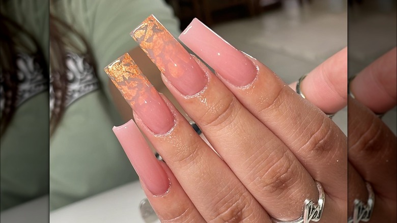 Transparent French manicure