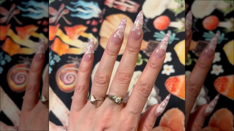 Clouds French manicure