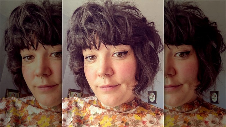 woman with layered chin length shag