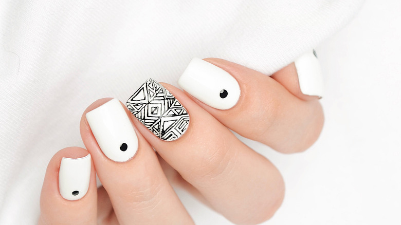 Black and white manicure