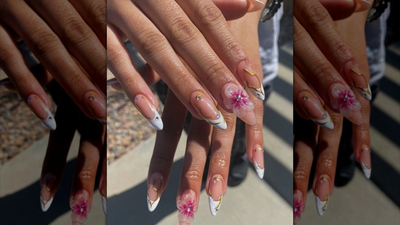 3D flowers on nails