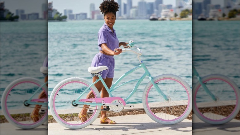 girl wearing a matching set