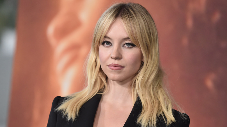 Sydney Sweeney with curtain bangs 2022 Euphoria
