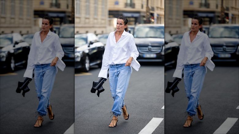 woman wearing tucked shirt