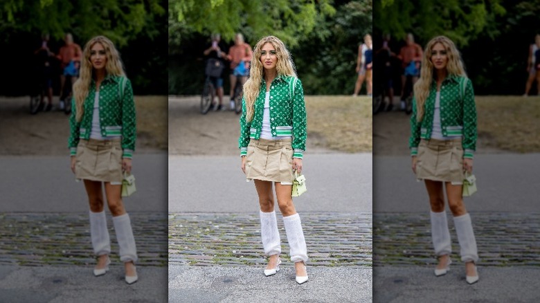 woman wearing white leg warmers