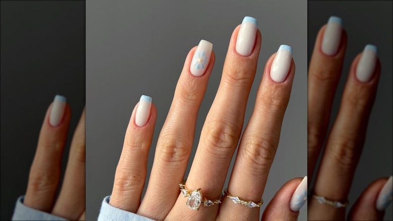 Floral baby blue nails