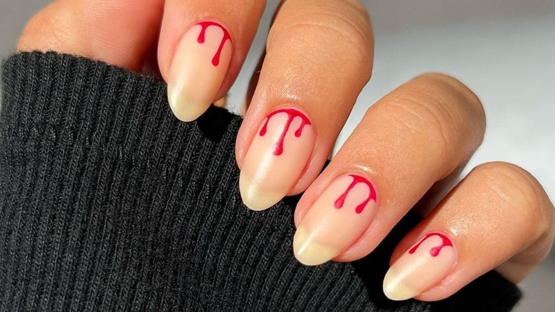 Bloody nail art