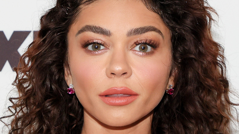 Sarah Hyland smiling