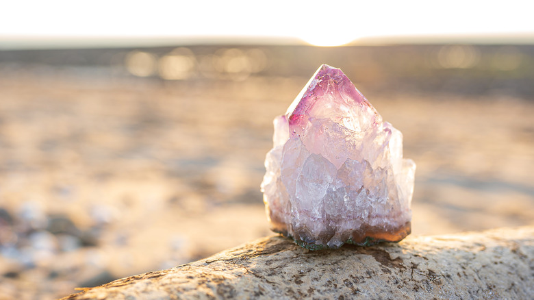Spirit quartz with amethyst 