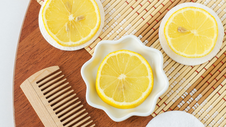 lemons with hair comb