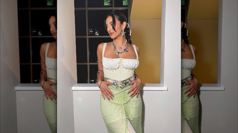 Dressy outfit with ponytail braid