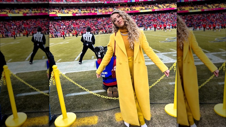 Yellow jacket pants and turtleneck