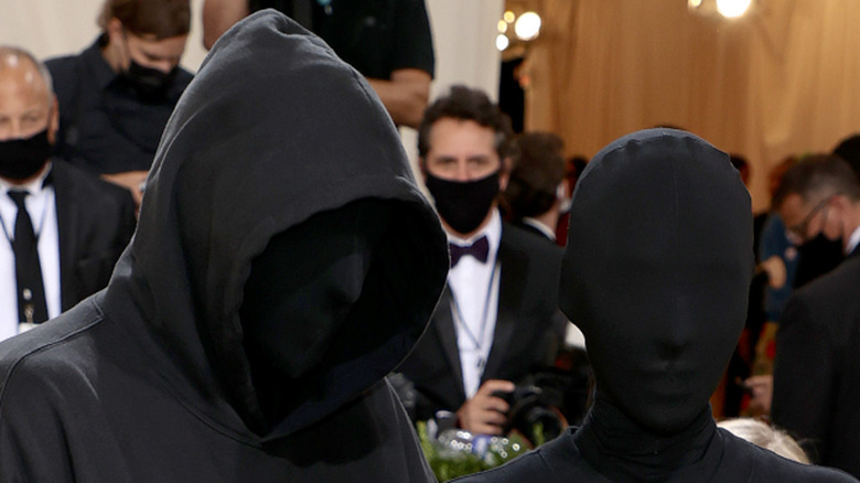 Kanye West and Kim Kardashian on the red carpet