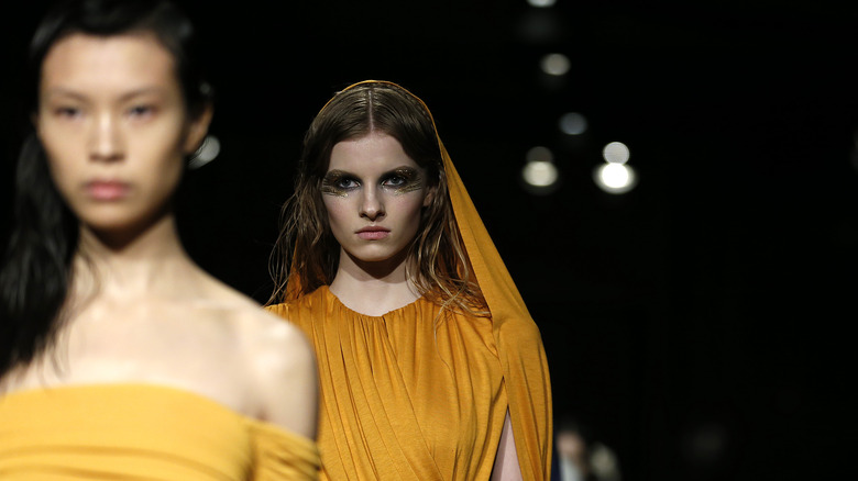 a model at Altuzarra Fall 2023