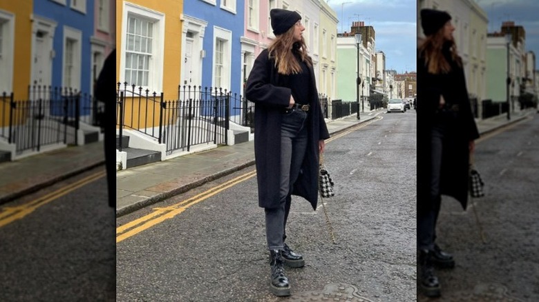 woman wearing chunky boots with cropped jeans