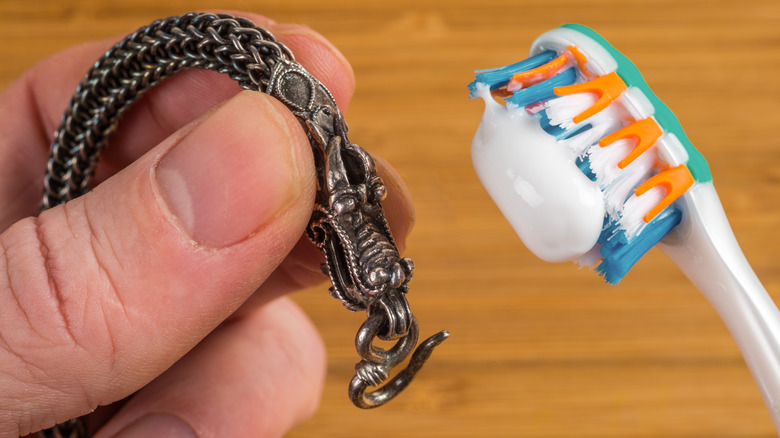 Cleaning silver with toothpaste